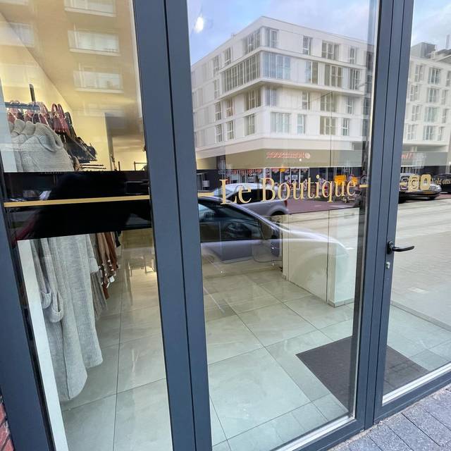 Le Boutique, foto 1