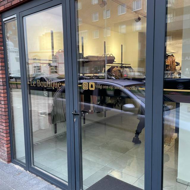 Le Boutique, foto 2